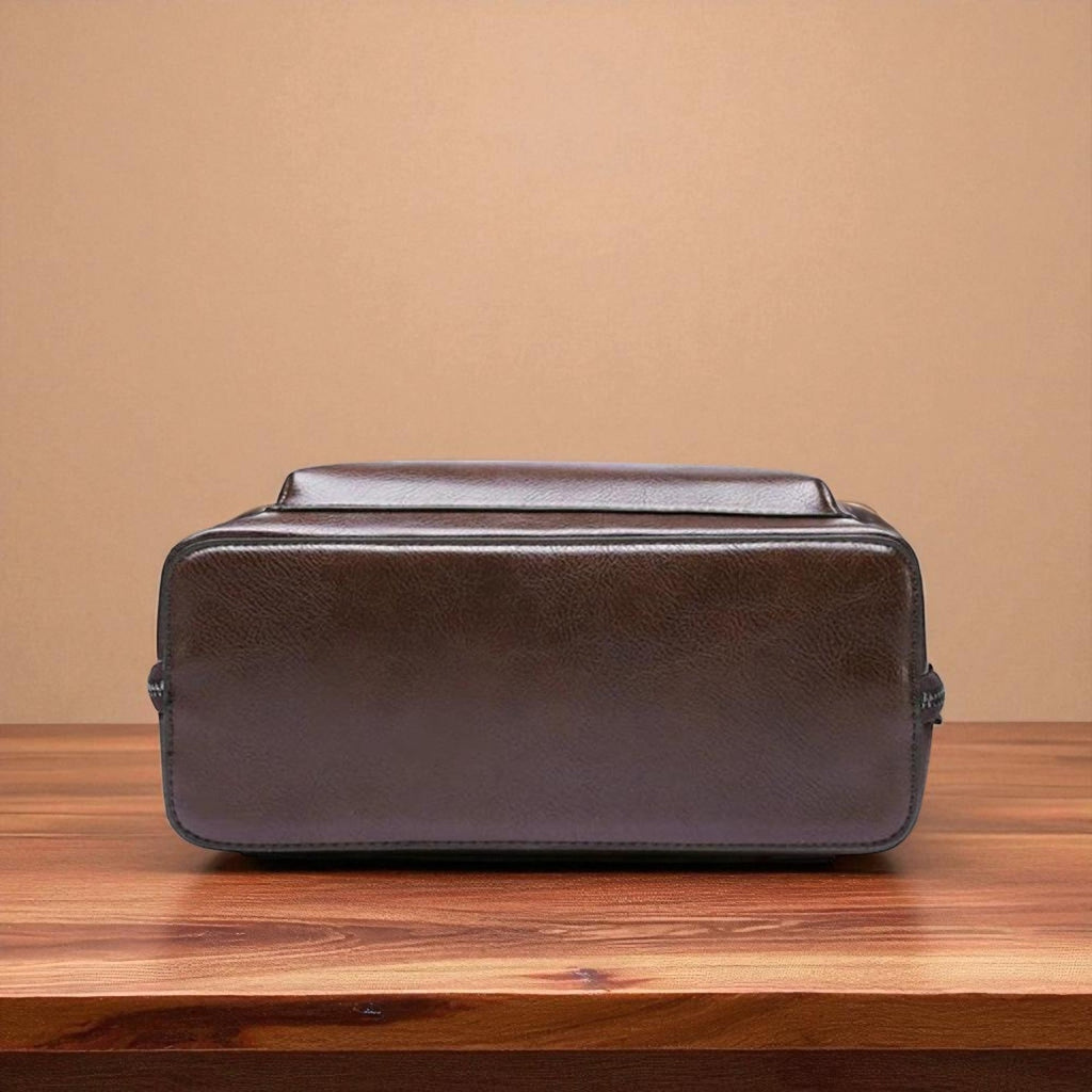 Zaino classico con doppia cerniera – design elegante