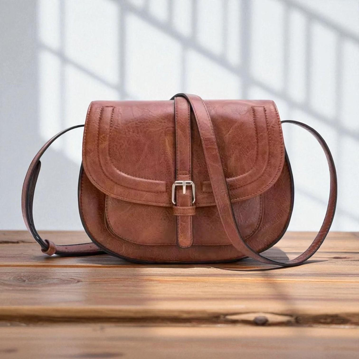 Evelyn Borsa a spalla classica