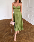 Liora | Abito Midi Elegante Senza Spalline