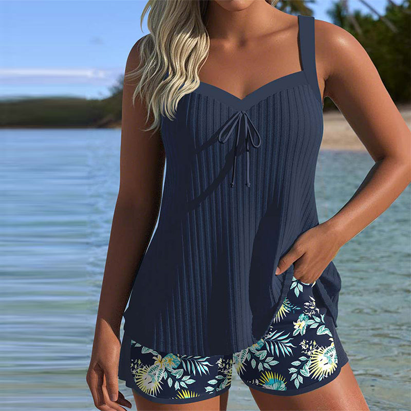 Bloom | Tankini a righe con pantaloni da spiaggia a due pezzi