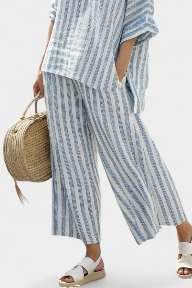 Rensleigh | Top in Lino Blu Striato Sofisticato & Pantaloni Relaxed
