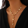 Collana Lariat Ispirata alla Pietra Moderna
