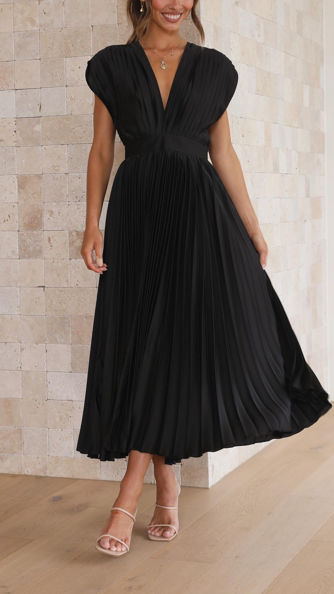 Genevieve | Vestido Elegante con Pliegues