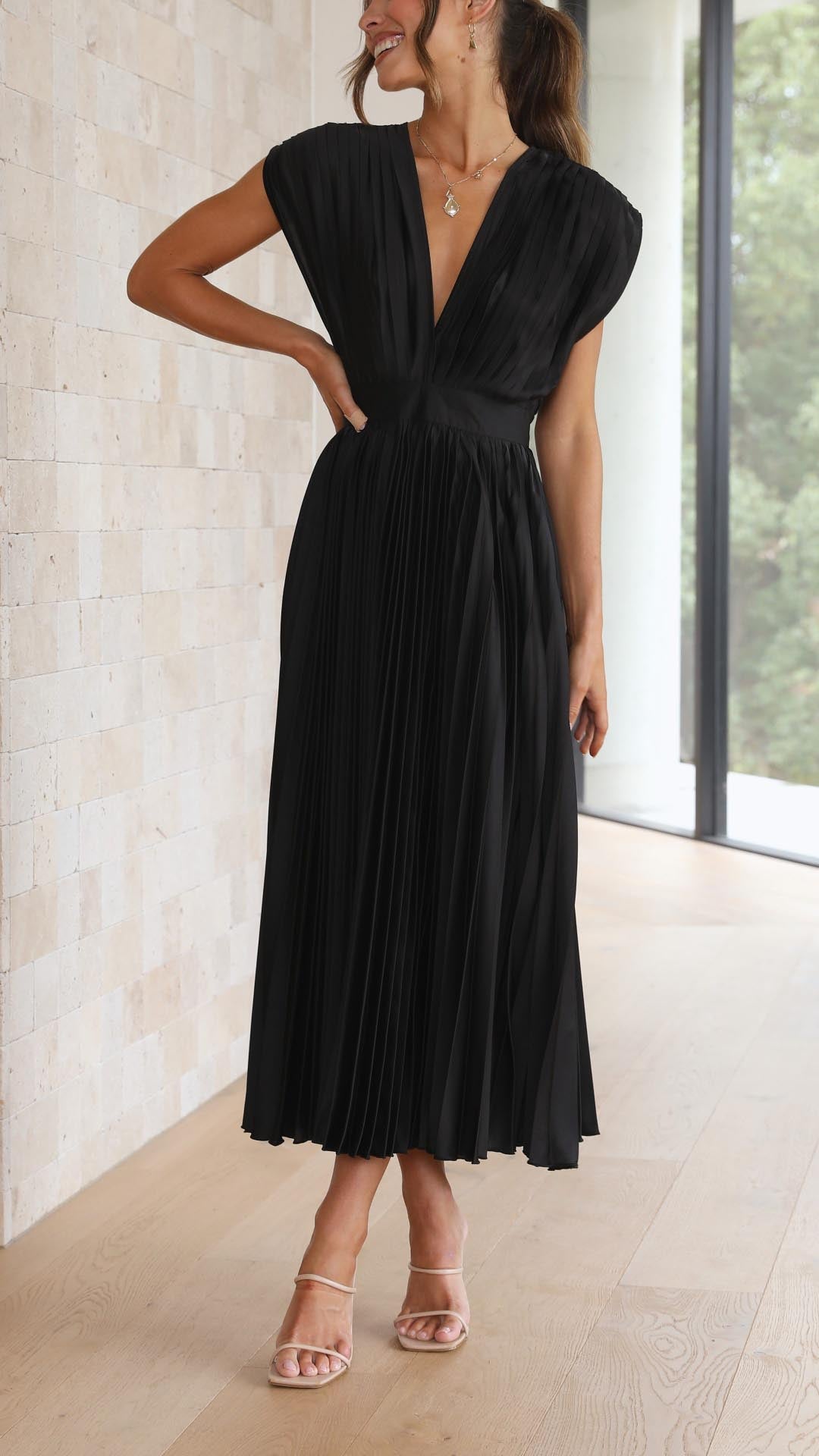 Genevieve | Vestido Elegante con Pliegues