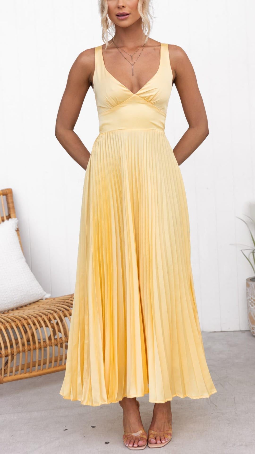Malka™ | Abito Maxi Plissettato con Scollatura a V