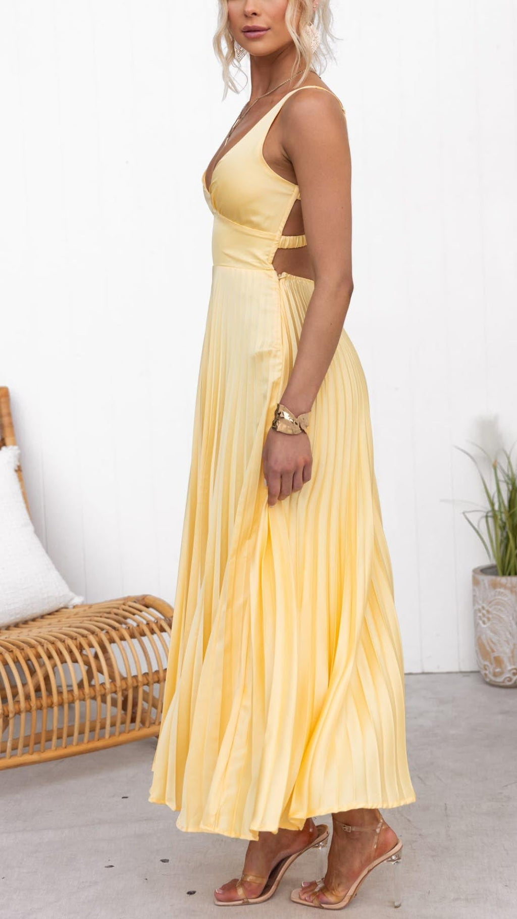 Malka™ | Abito Maxi Plissettato con Scollatura a V