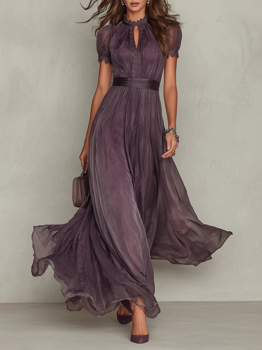 Flavia - Vestito lungo viola con scollo a chiave, bordo in pizzo di chiffon