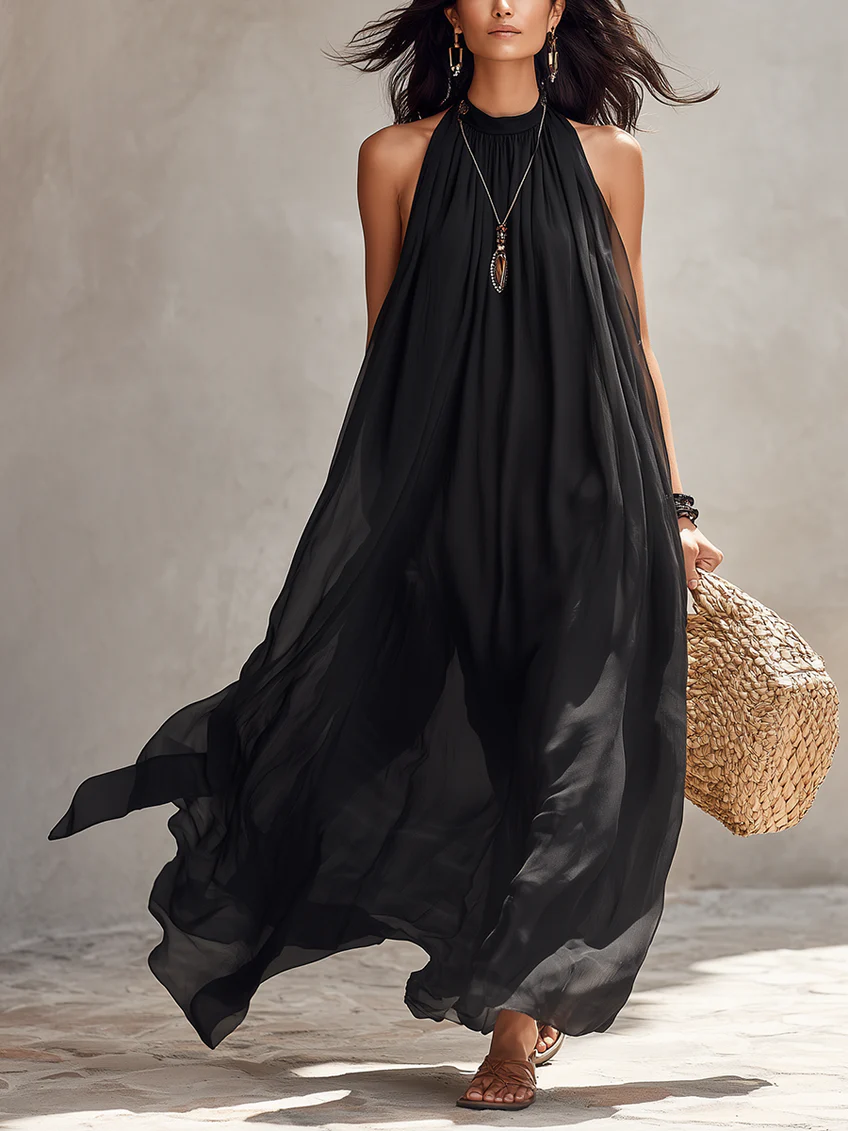 Abito Maxi Plissettato in Chiffon Nero con Scollo Halter