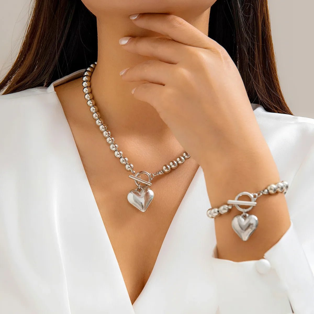 Conjunto de 2 piezas de pulsera y collar con colgante de corazón y cuentas