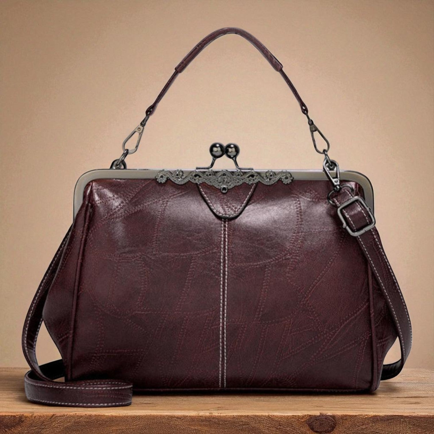 Borsa vintage con chiusura a scatto