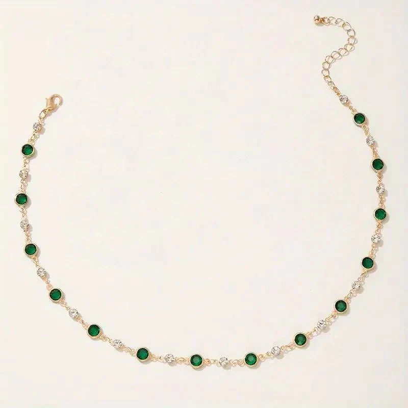 Gargantilla con esmeraldas y diamantes