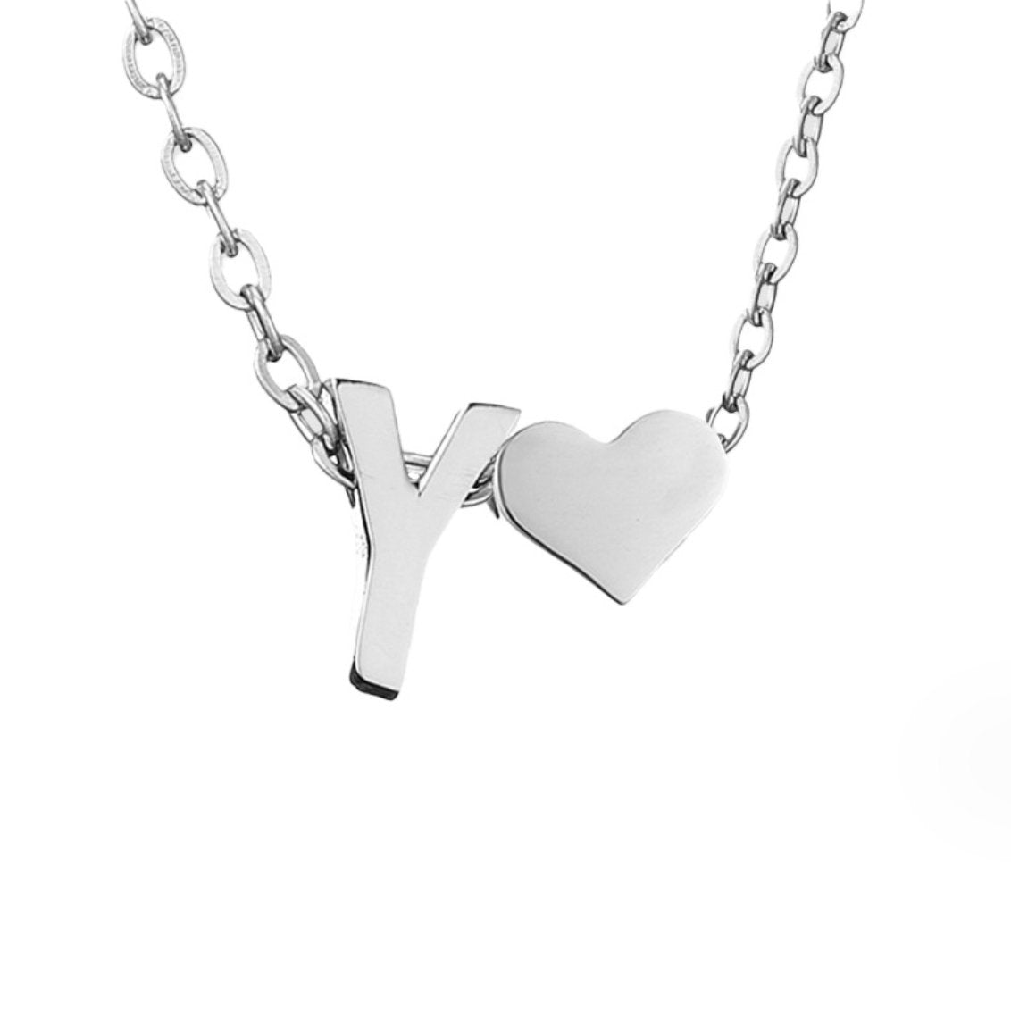 Collar Inicial Intemporal con Colgante en Corazón