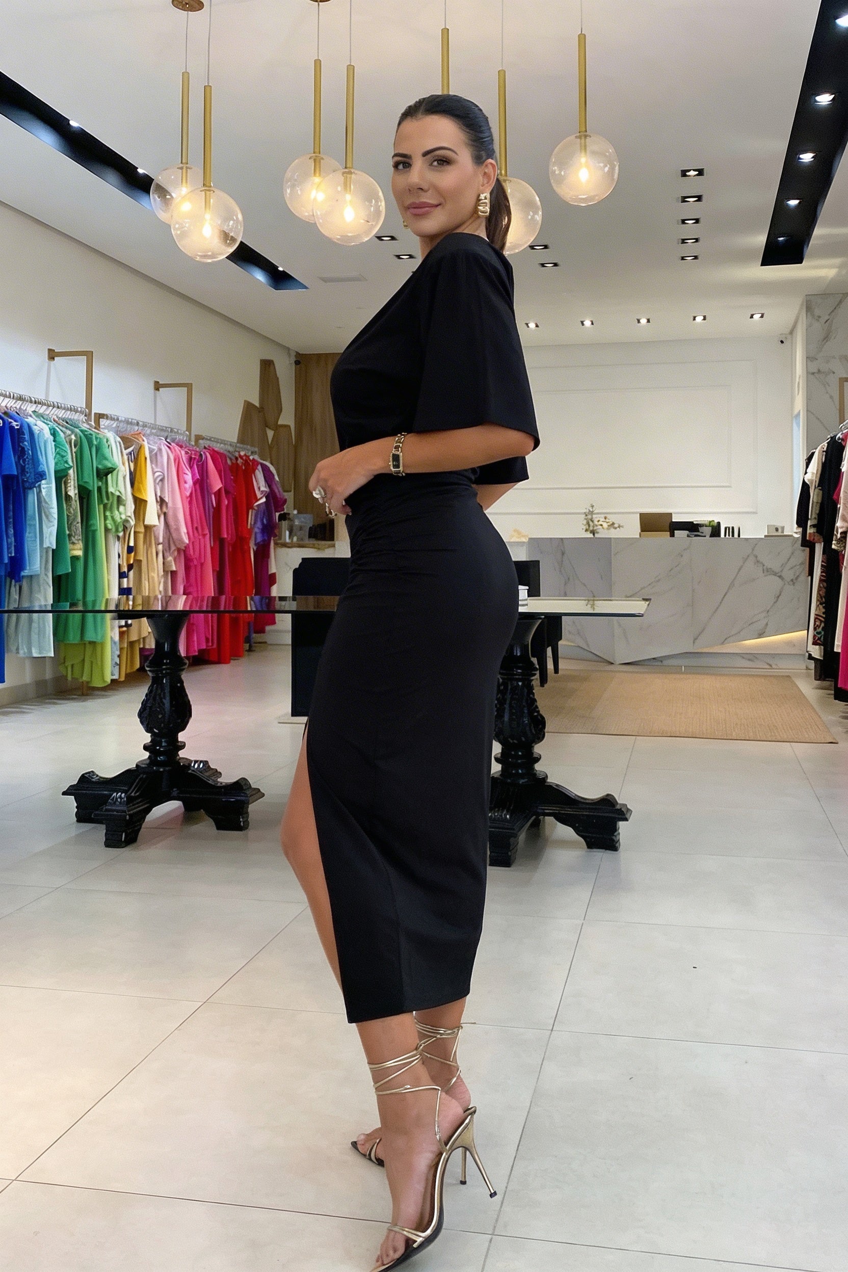 Serena | Vestido moderno elegante