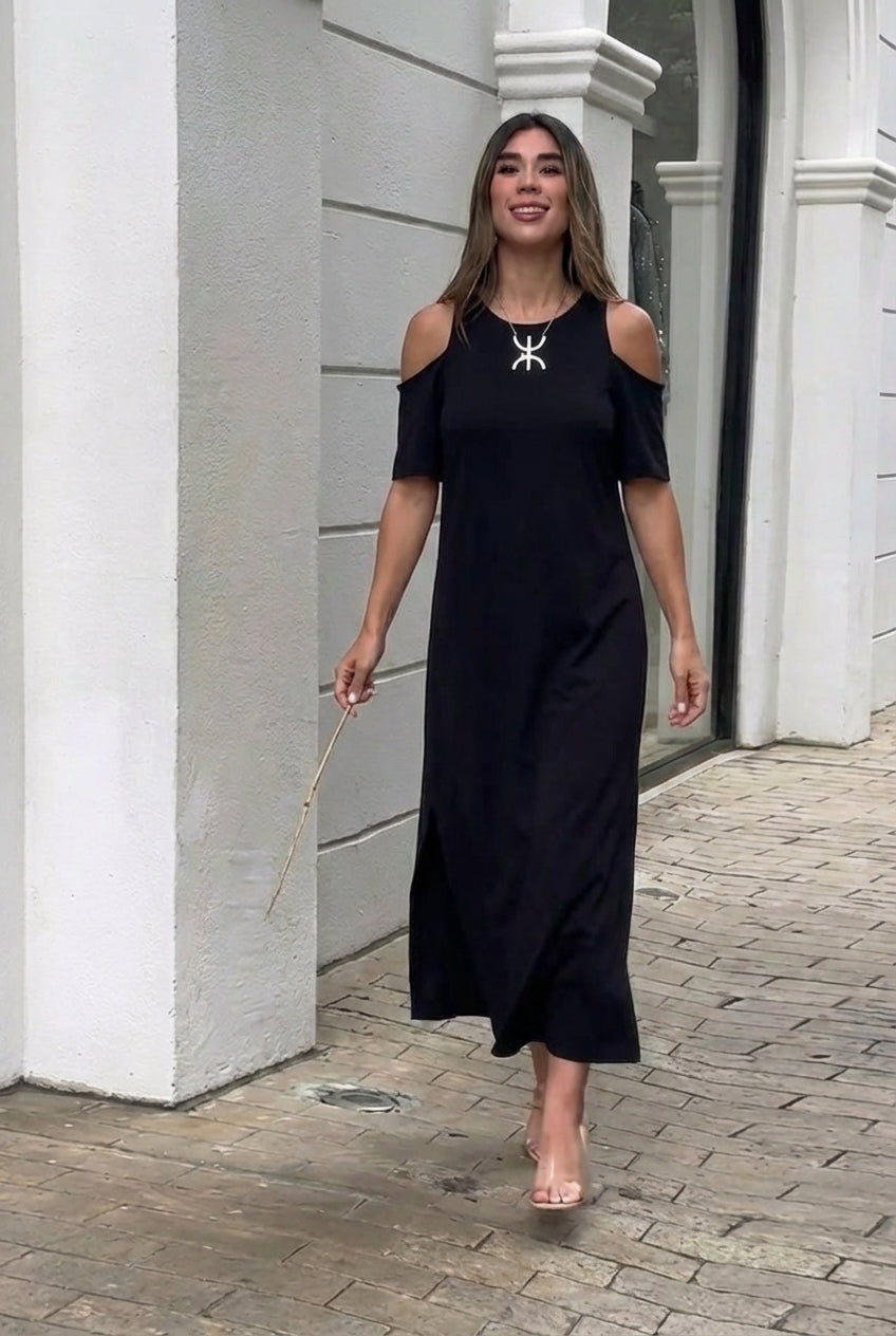 Elena | Abito lungo con spalle scoperte e vestibilità rilassata