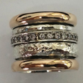Anillo Estructurado Dorado™ – Volumen Vintage
