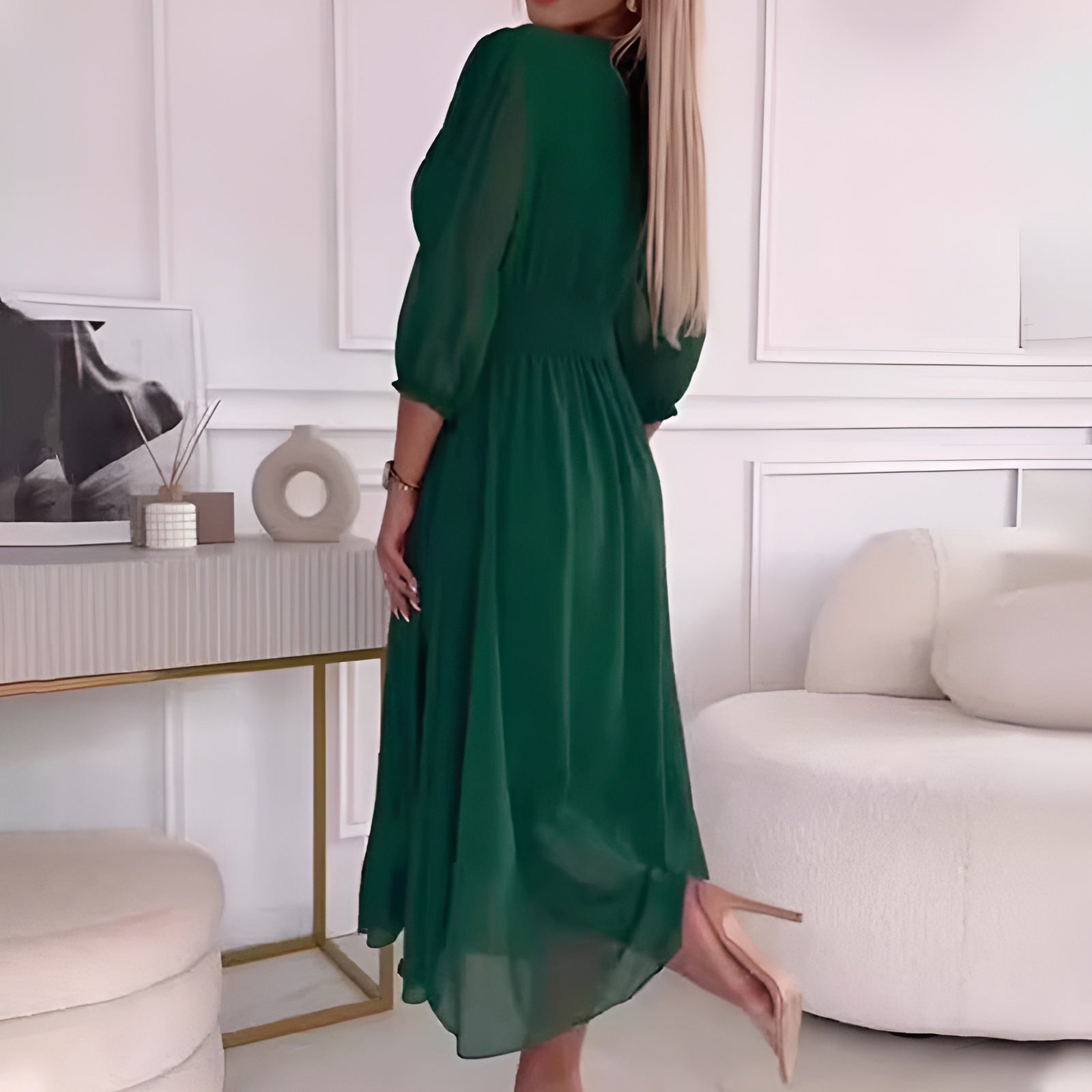 Aurora™ | Vestido Wikkel Elegante" can be translated into Spanish from Spain as:

"Aurora™ | Vestido Wikkel Elegante" (the title remains the same as it is already in Spanish). 

If you would like a slight variation or different wording, you could use:

"A